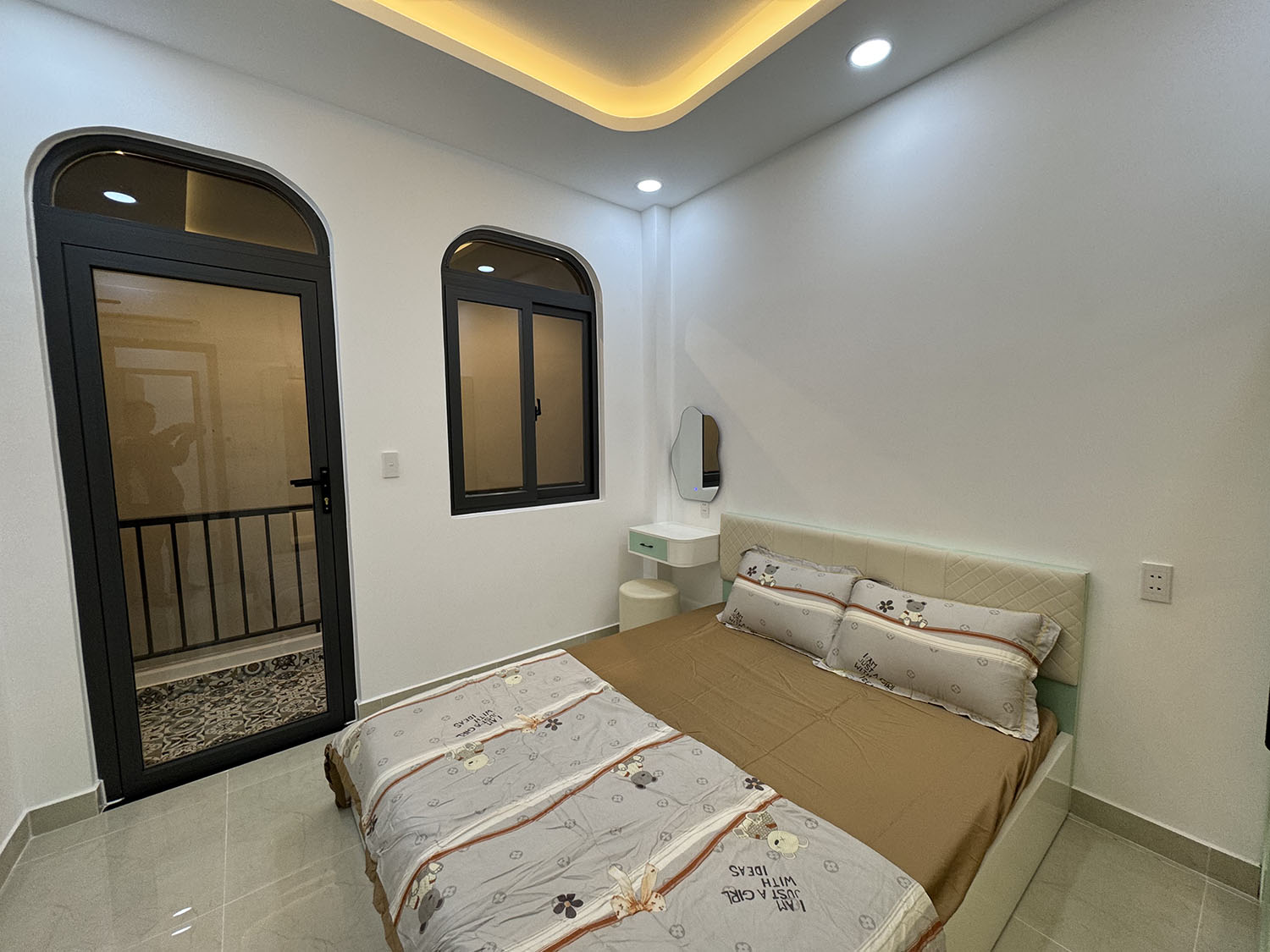 Luxury House 1 lầu đẹp lung linh, full nội thất cao cấp, có phòng tầng trệt khu VIP Hoàng Văn Thụ